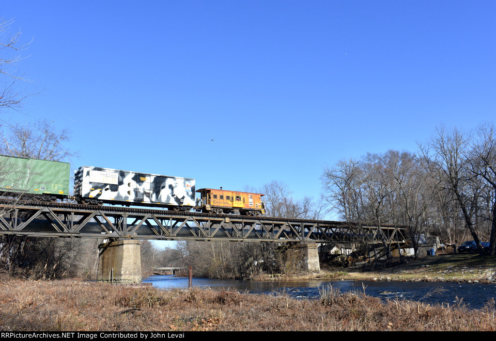 TFT train finishing crossing Ramapo River Bridge